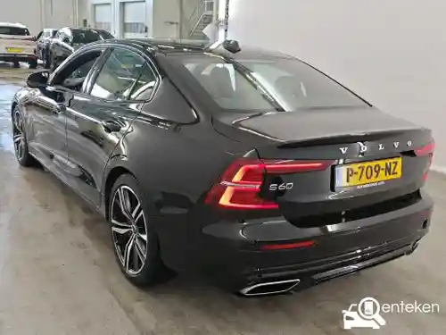 Volvo S60 B4 2022