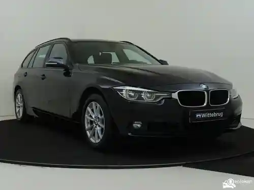 BMW 318i Touring 2018