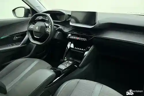 Peugeot e-2008 2022