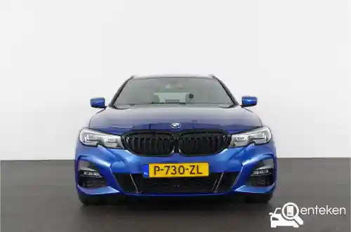 BMW 330i Touring 2021