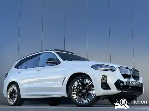 BMW iX3 2022