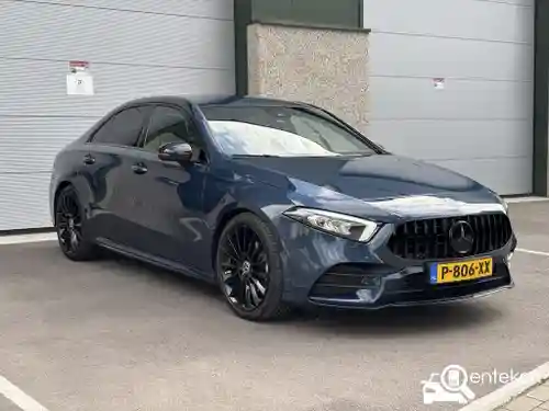 Mercedes-Benz A 180  2022