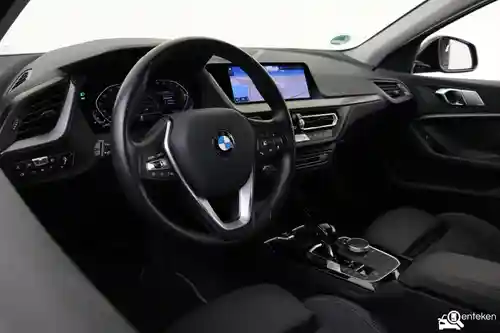BMW 118i 2022