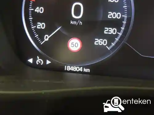 Volvo XC40 T3 2022