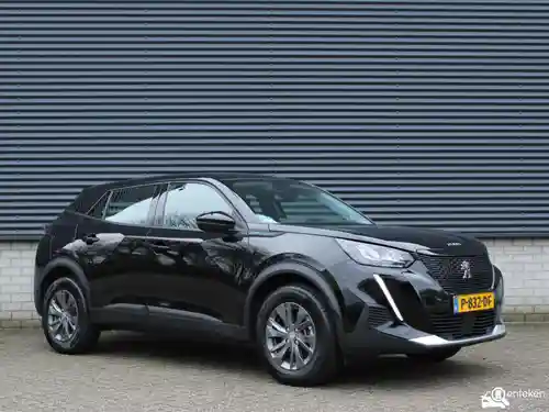 Peugeot e-2008 2022