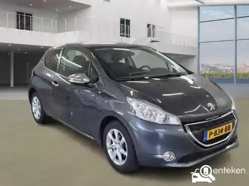 Peugeot 208 1.2 PureTech 82 2014