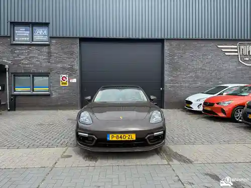 Porsche Panamera Sport Turismo 4 E-Hybrid 2022