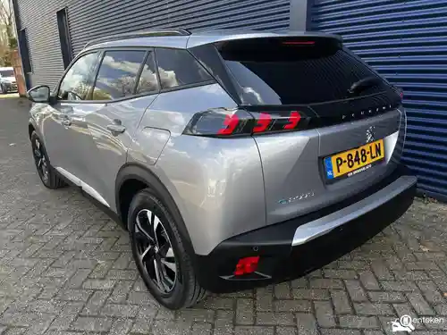 Peugeot e-2008 2021