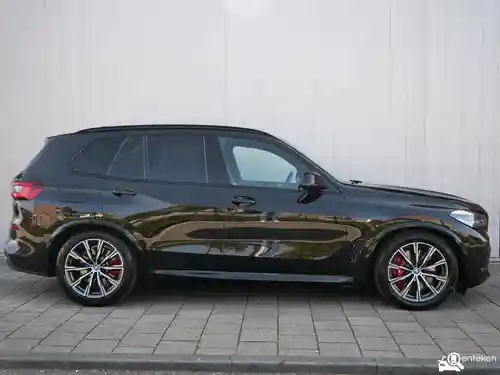 BMW X5 xDrive45e 2022