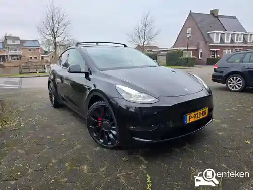 Tesla Model Y 2022