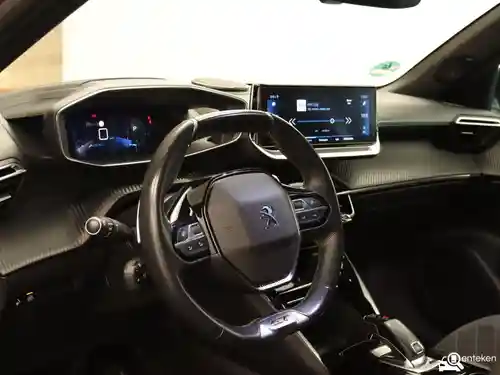 Peugeot 2008 1.2 PureTech 130 2020
