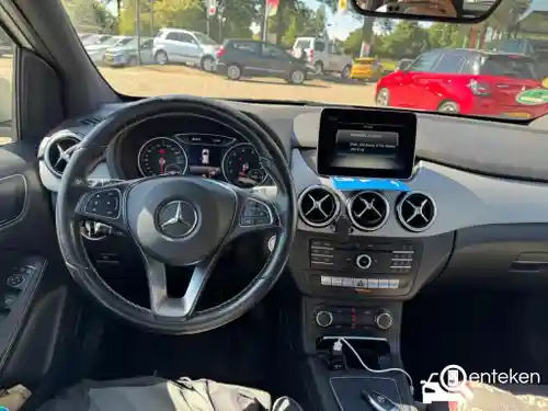 Mercedes-Benz B 180 2017