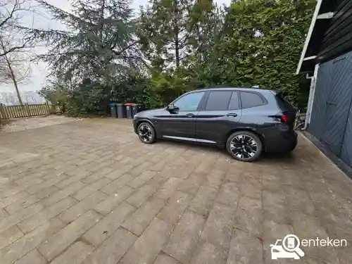 BMW iX3 2022