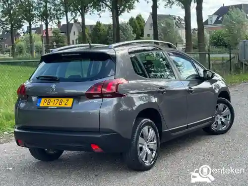 Peugeot 2008 1.2 PureTech 110 2017