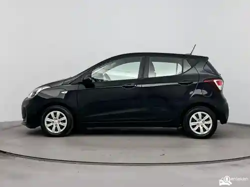 Hyundai i10 1.0 blue 2017