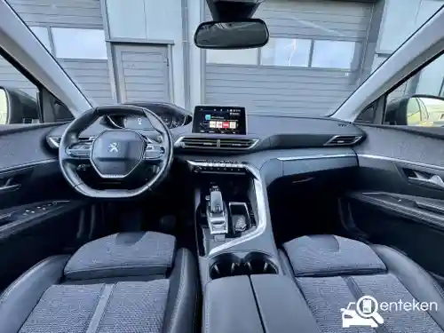 Peugeot 3008 1.2 PureTech 130 2017