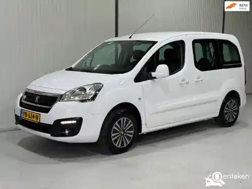 Peugeot Partner Tepee VTi 120 2016