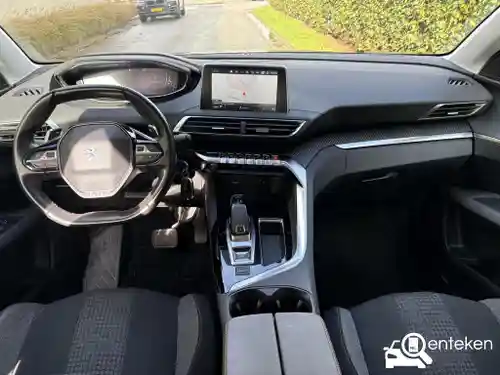 Peugeot 3008 1.2 PureTech 130 2017