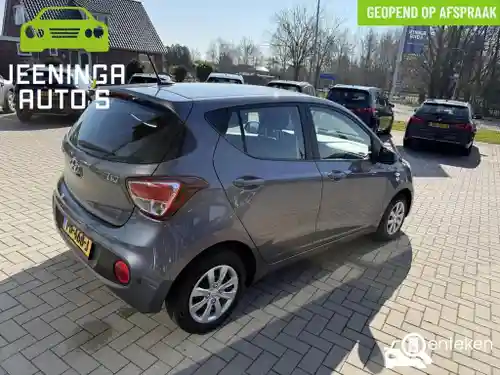 Hyundai i10 1.0 blue 2017