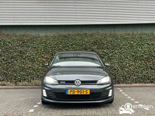 VW Golf Variant 2.0 TDI BMT 2013