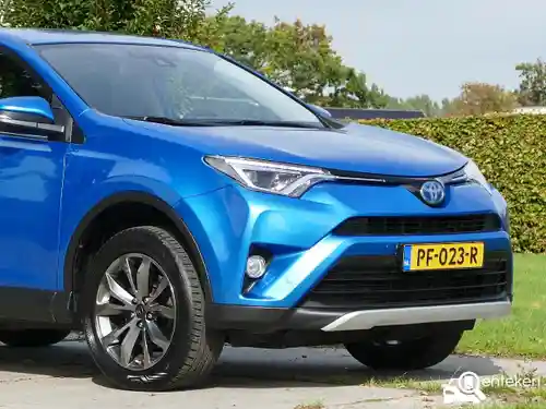 Toyota RAV4 2.5 Hybrid 2016