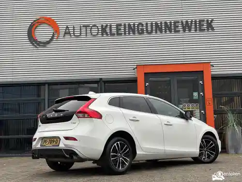 Volvo V40 T2 2017