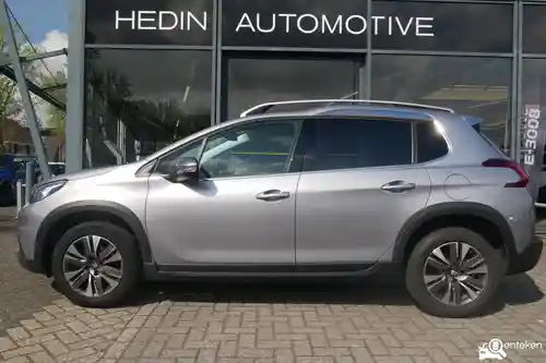 Peugeot 2008 1.2 PureTech 110 2017