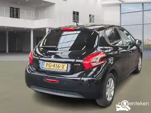 Peugeot 208 1.2 PureTech 82 2014