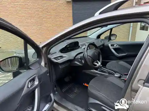 Peugeot 2008 1.2 PureTech 110 2017