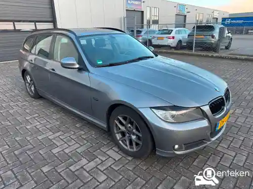 BMW 318d Touring 2012