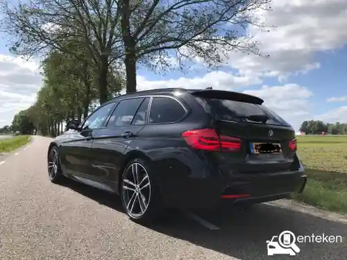 BMW 320i Touring 2017