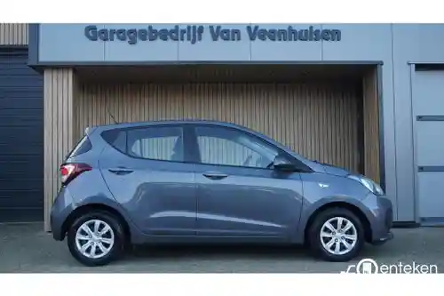 Hyundai i10 1.0 blue 2017