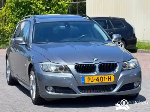 BMW 320i Touring 2009