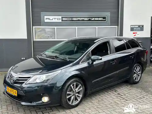 Toyota Avensis 1.6 2012