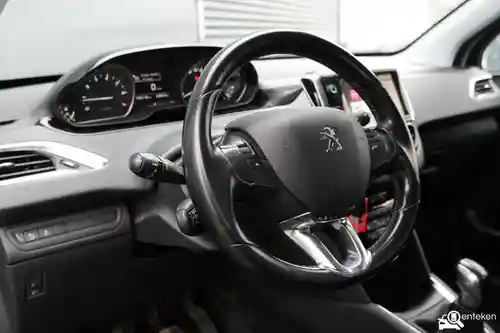 Peugeot 208 1.2 PureTech 82 2017