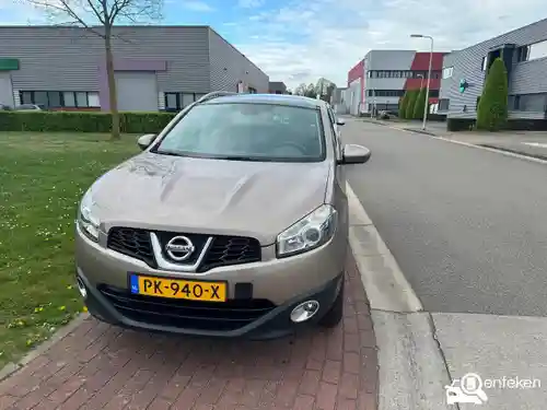 Nissan Qashqai+2 2.0 2011