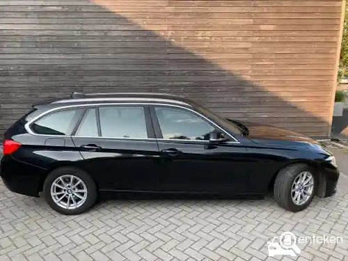 BMW 318i Touring 2017