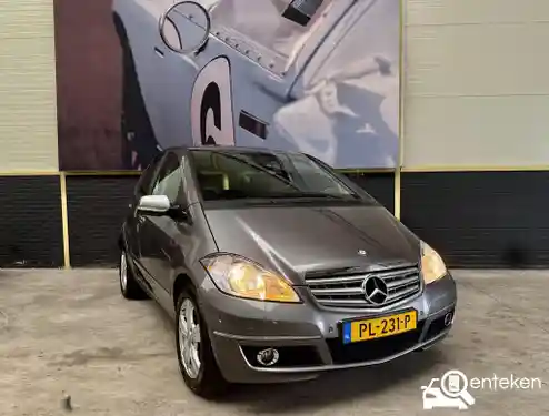 Mercedes-Benz A 180 2010