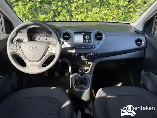 Hyundai i10 1.0 blue 2017