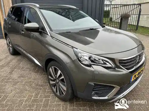 Peugeot 5008 1.2 PureTech 130 2017