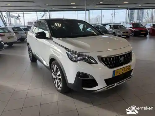 Peugeot 3008 1.2 PureTech 130 2017