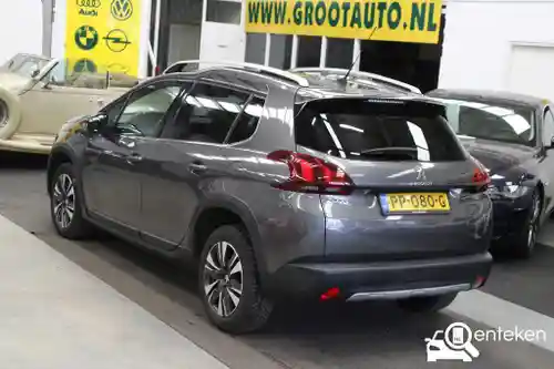 Peugeot 2008 1.2 PureTech 110 2017