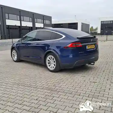 Tesla Model X 90D 2017