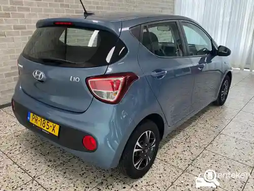 Hyundai i10 1.0 blue 2017