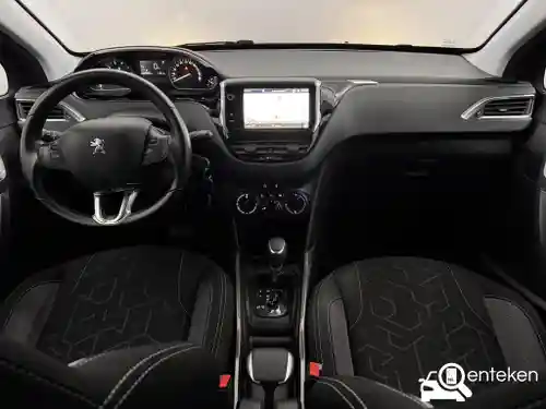 Peugeot 2008 1.2 PureTech 110 2017