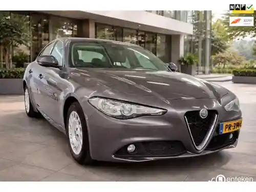 Alfa Romeo Giulia 2.2 Diesel Advanced Efficiency 2017