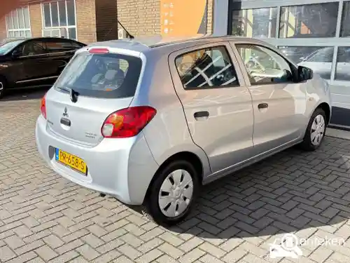 Mitsubishi Space Star 1.0 2015