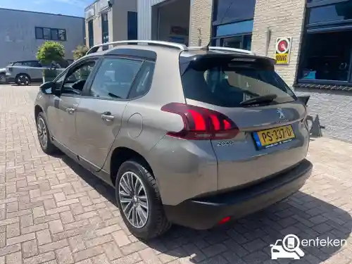 Peugeot 2008 1.2 PureTech 110 2017