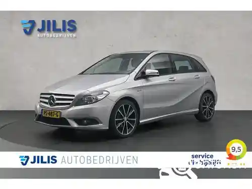 Mercedes-Benz B 180 2012