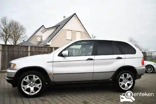 BMW X5 4.4i 2000